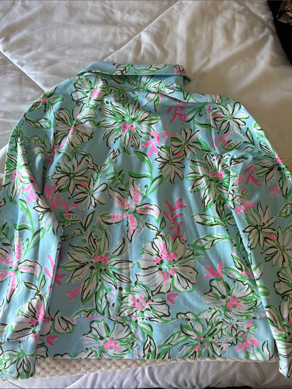 Lilly Pulitzer Sun of A Bun Pullover - Picture 4 of 4